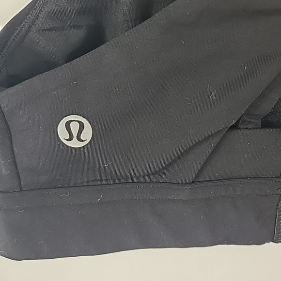 Lululemon Women's Stash It All Bra Luxtreme Black Sz 8 EUC - Picture 4 of 9
